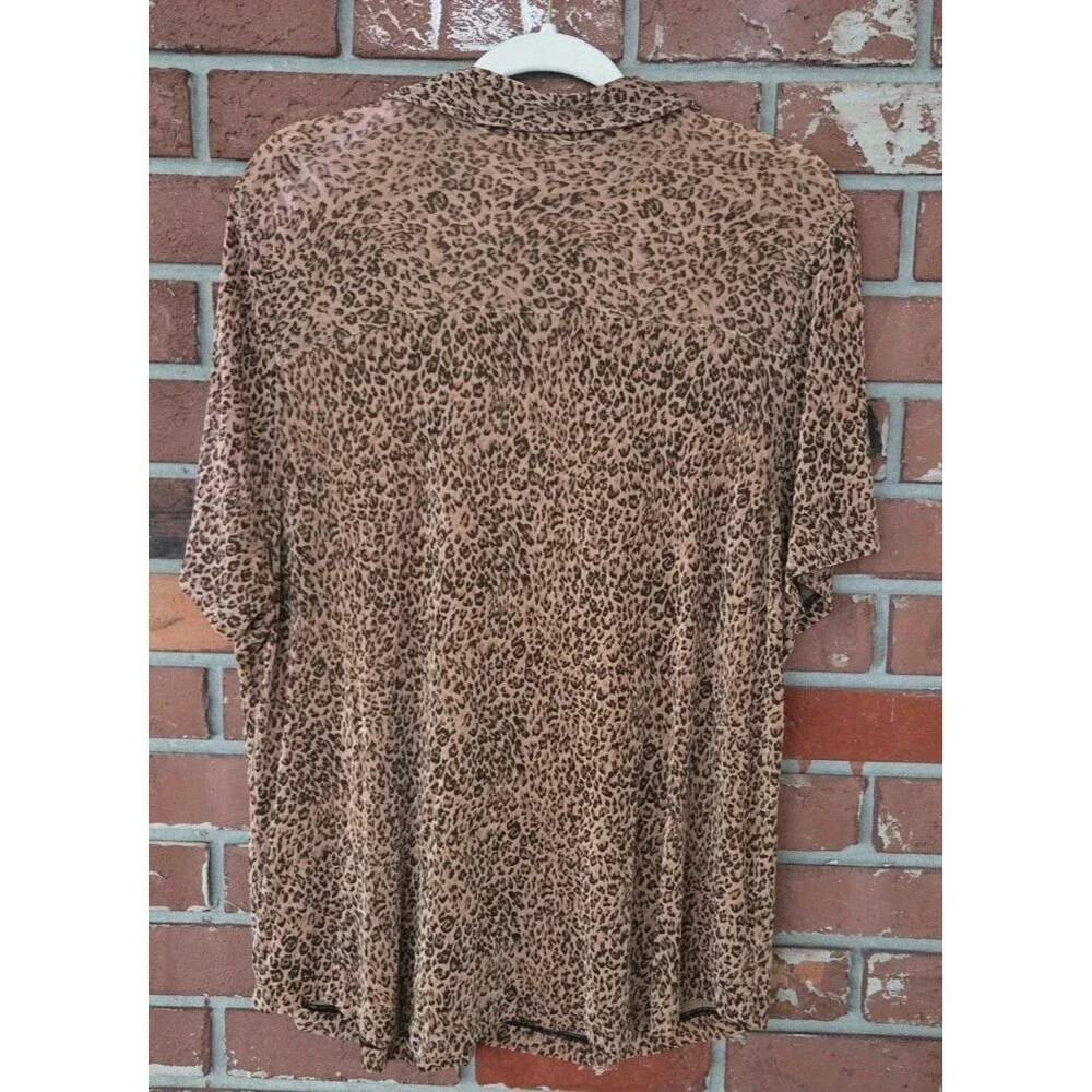 Liz Claiborne Leopard Print Top Blouse Button Long Sleeve 2XL Slinky Stretchy - Picture 4 of 4